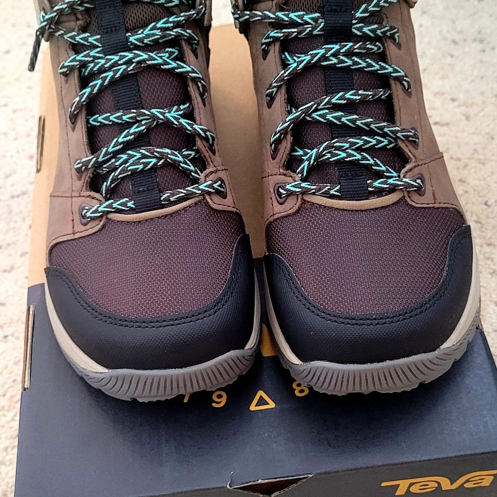 Women's Teva Grandview GTX Hiking Shoes 7.5